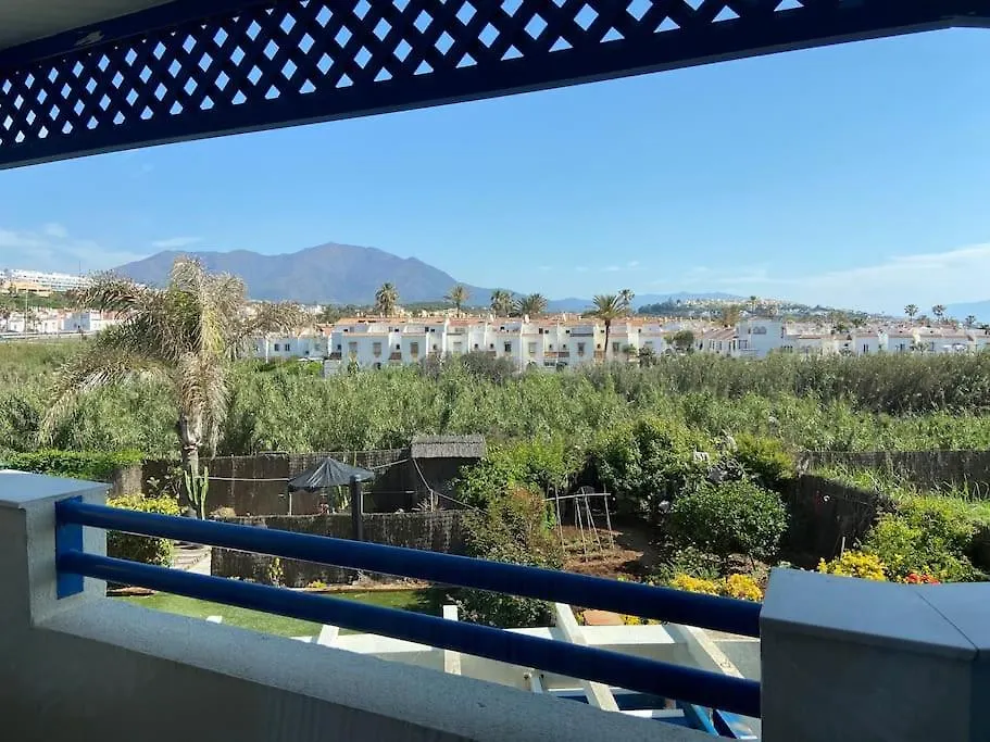 Primera Línea 3 habitaciones Manilva San Luis de Sabinillas Apartamento